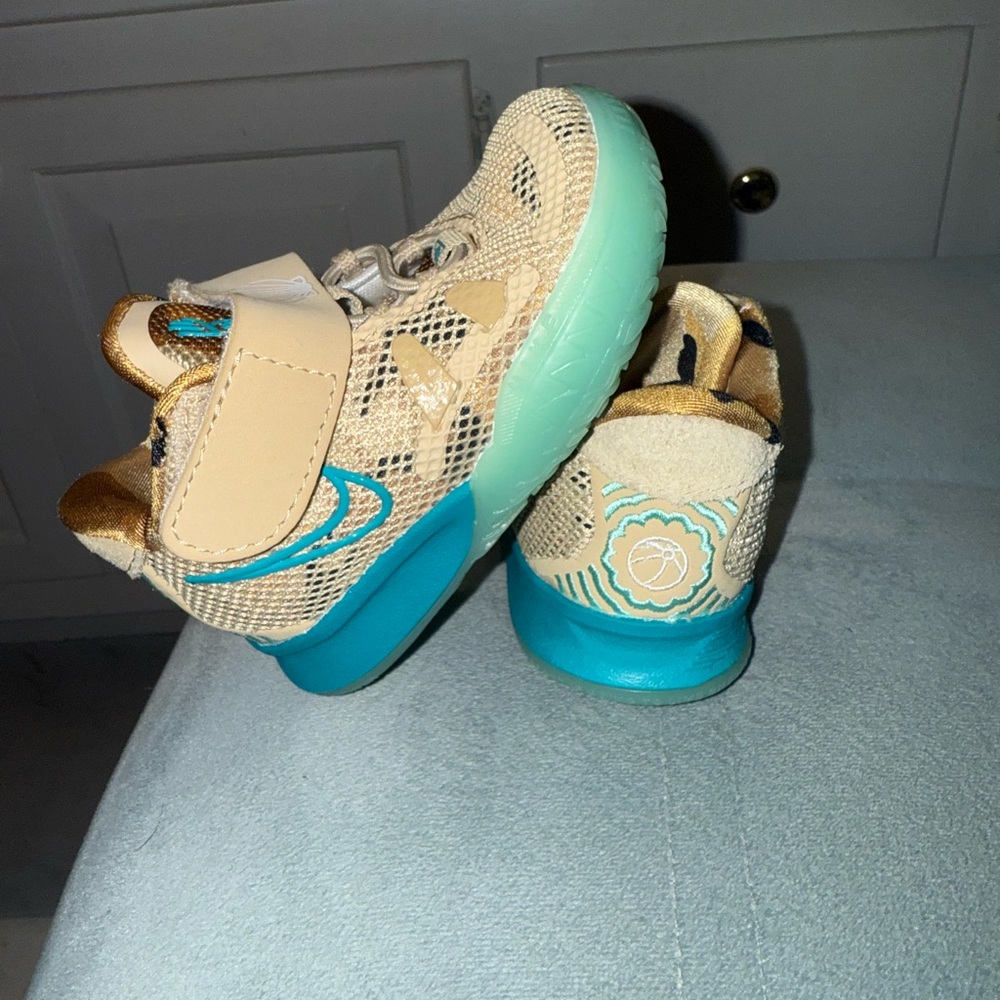 Nike Kyrie 7 Ripple Kids Sneaker Shoes